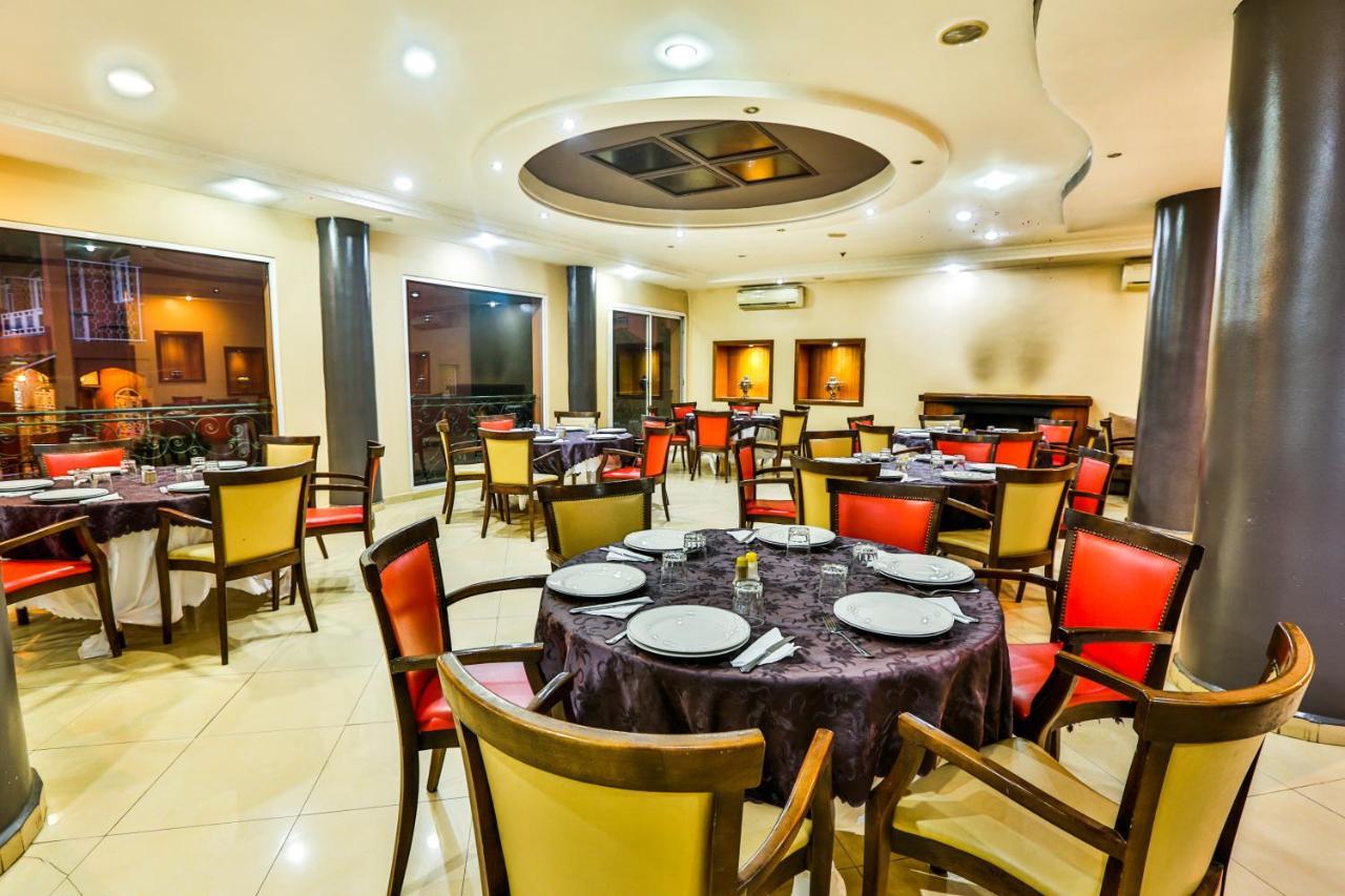 Hotel Al Bassatine เบนิเมลลาล ภายนอก รูปภาพ