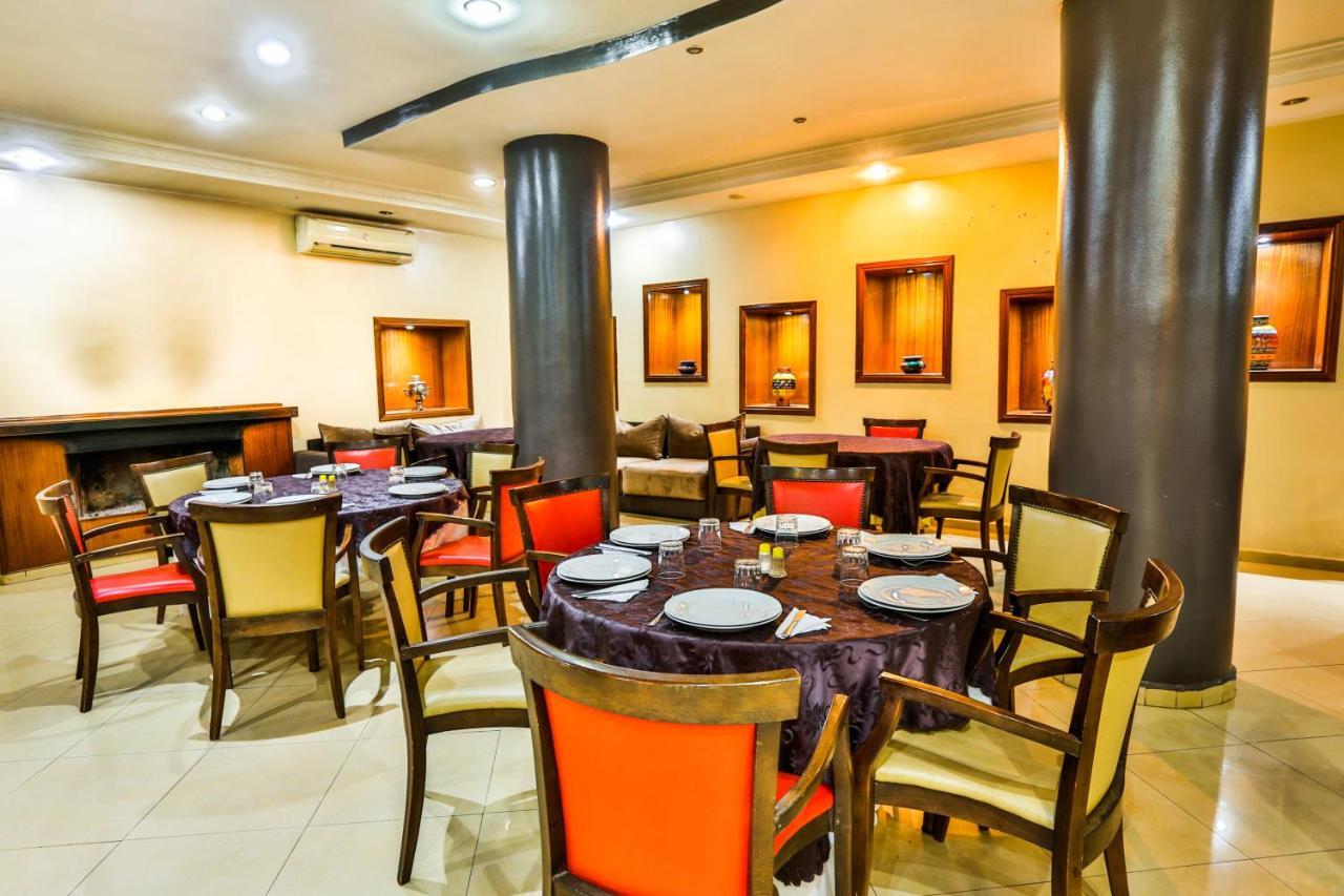 Hotel Al Bassatine เบนิเมลลาล ภายนอก รูปภาพ