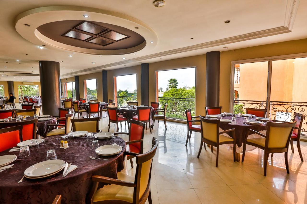 Hotel Al Bassatine เบนิเมลลาล ภายนอก รูปภาพ